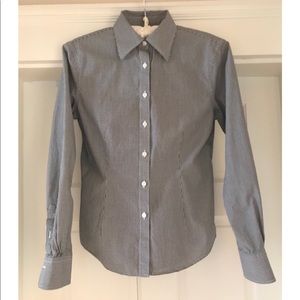 Brooks Brothers Fitted Women’s Button Down Shirt